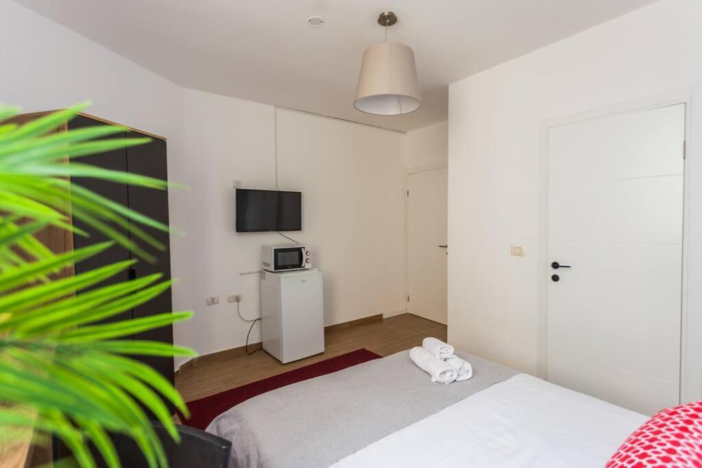 Apartmán Perfectly Located Studio, Seaview, 2 Min To Sea! #6 Tel Aviv Exteriér fotografie